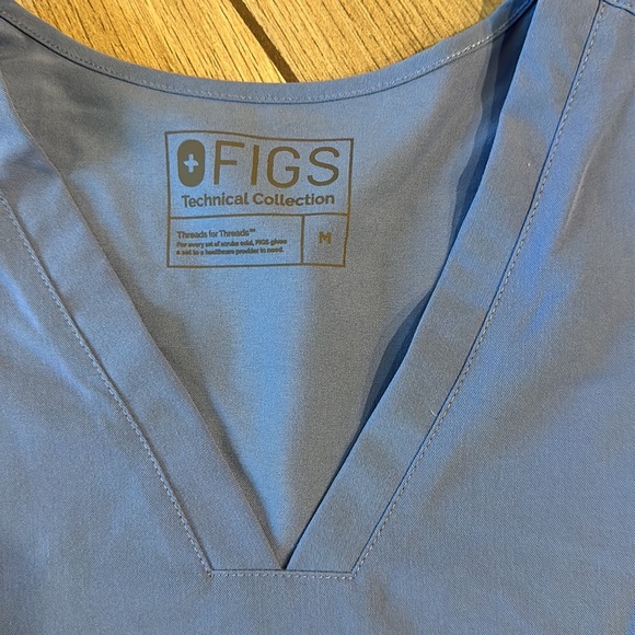 Figs Top, blue, size medium - Picture 2 of 5